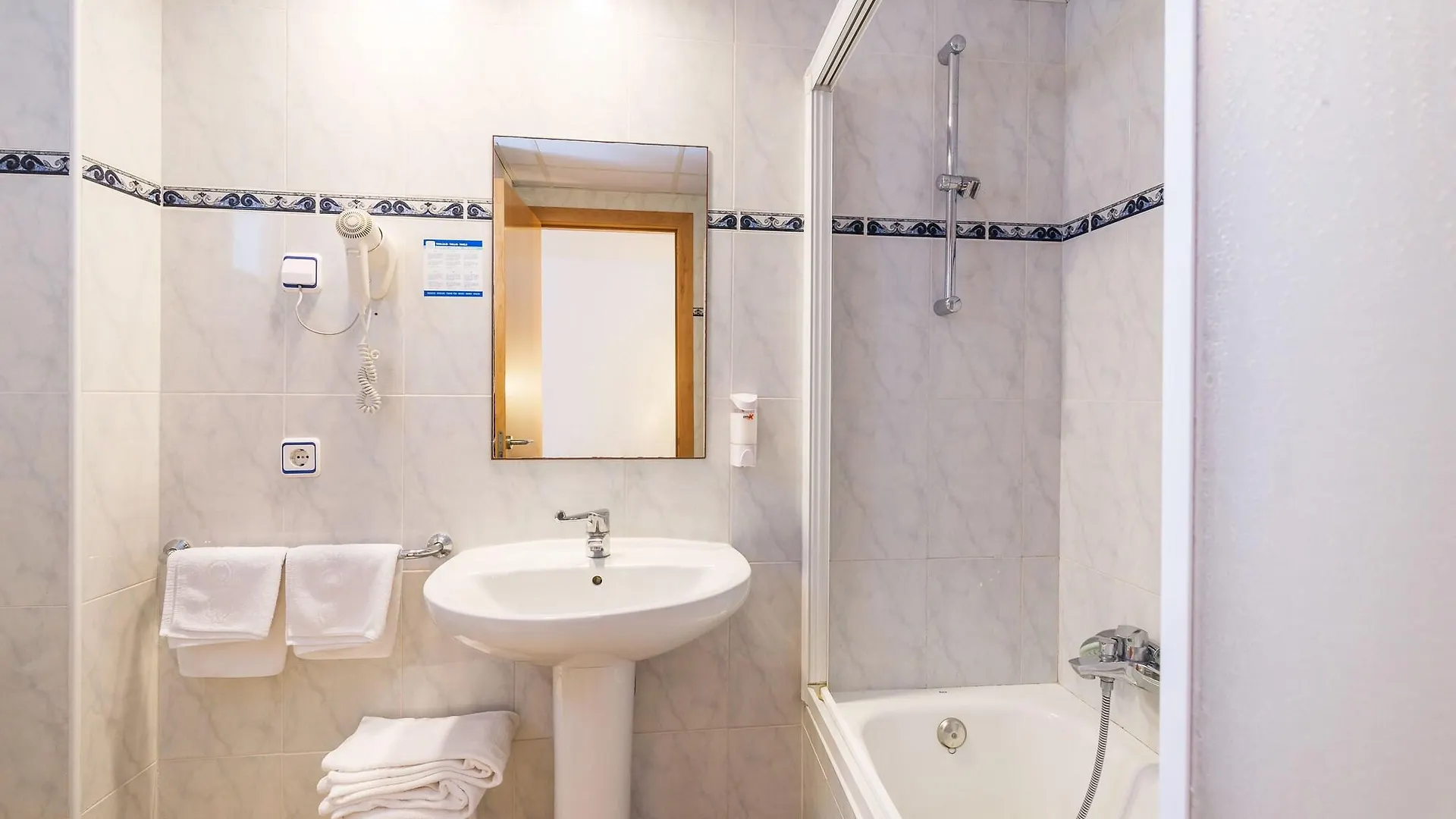 Hotel&Diving Les Illes L'Estartit Hotel