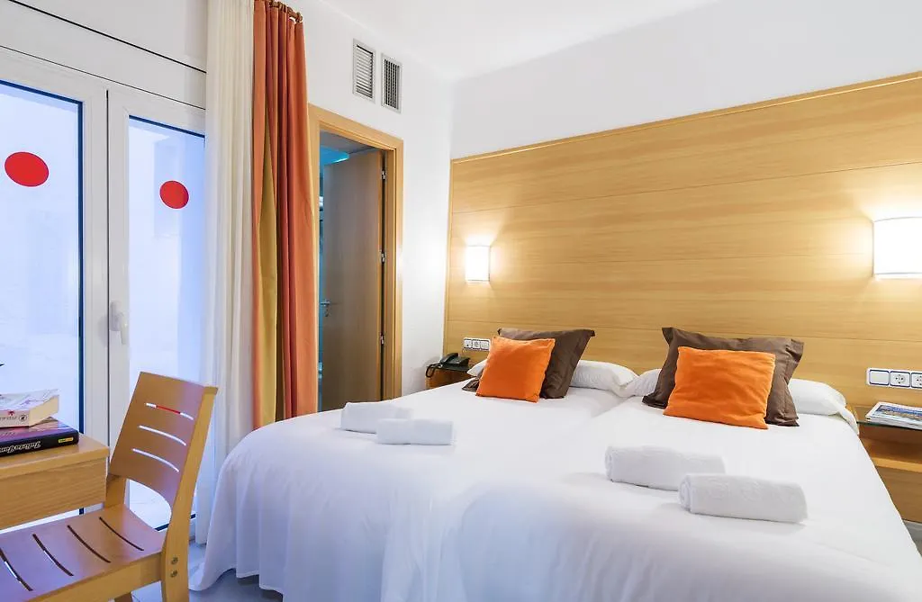 Hotel & Diving Les Illes L'Estartit Spain